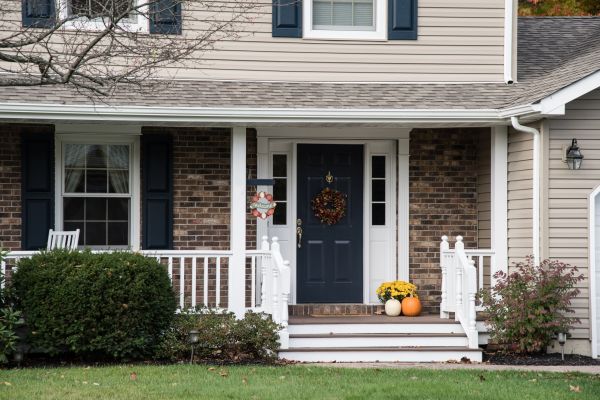 Cost of Front Deck Construction in Loveland